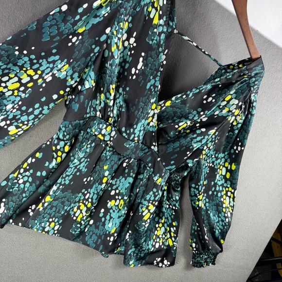 Torrid Blouse Women 1 Teal Abstract Spot Print Tie Back Long Sleeve Peplum - Picture 8 of 8